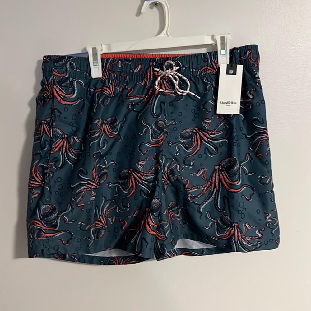 Goodfellow & Co Men's Octopus Print Shorts - Size Large